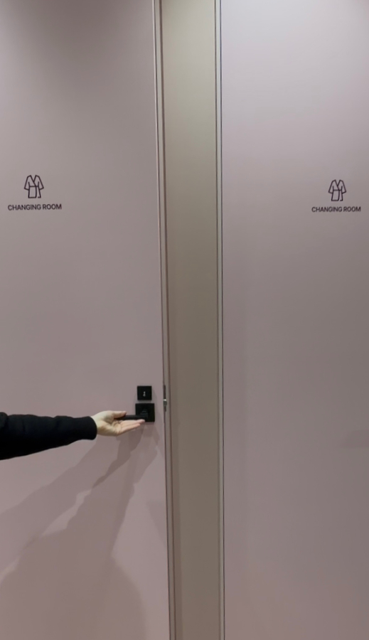 PGCクリニックのパウダールームにあるお着換えルーム