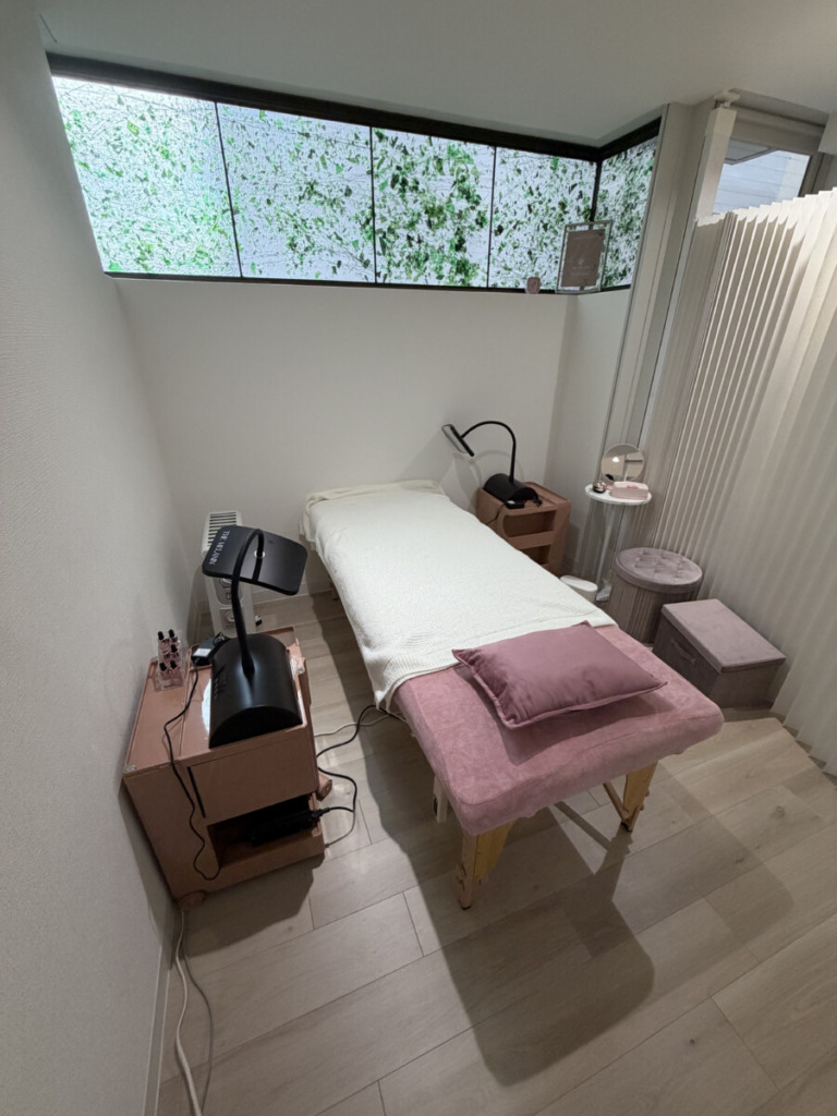 Dr. Melanin Laboの施術室画像