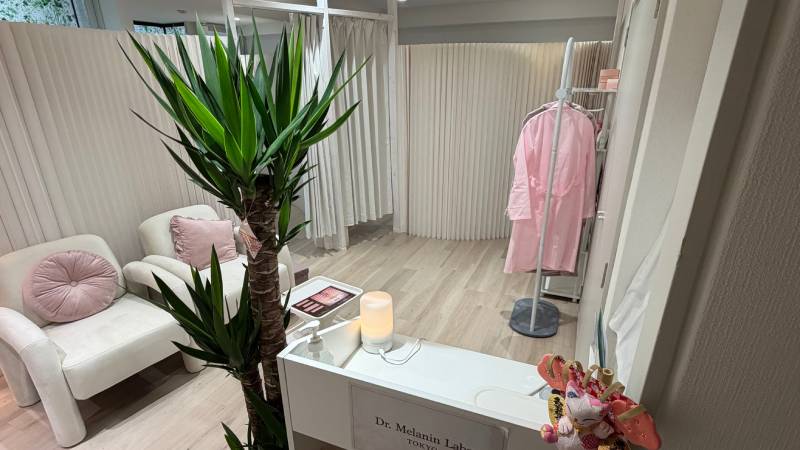 ドクターメラニンラボトーキョー渋谷店のサロン内