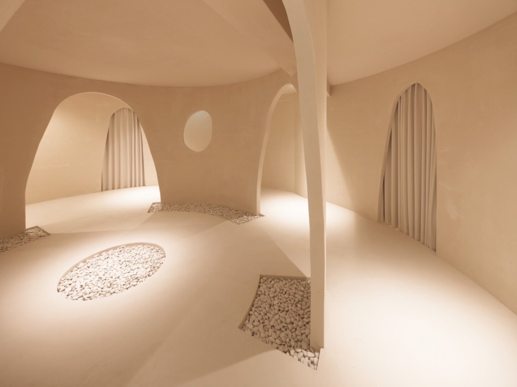 豊胸の実力派ドクター・冨田壮一院長インタビュー!LUVO CLINIC TOKYO|キャバ嬢×美容メディア【Luxe Glow】美容医療・スキンケア・愛用コスメ紹介