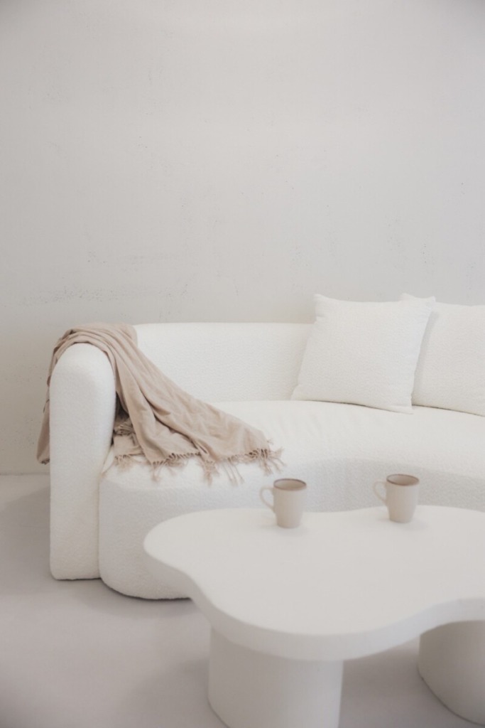 キャバ嬢であり経営者・渡辺みゆが体現する美と強さとは｜Daria beauty & pilates｜キャバ嬢×美容メディア【Luxe Glow】美容医療・スキンケア・愛用コスメ紹介