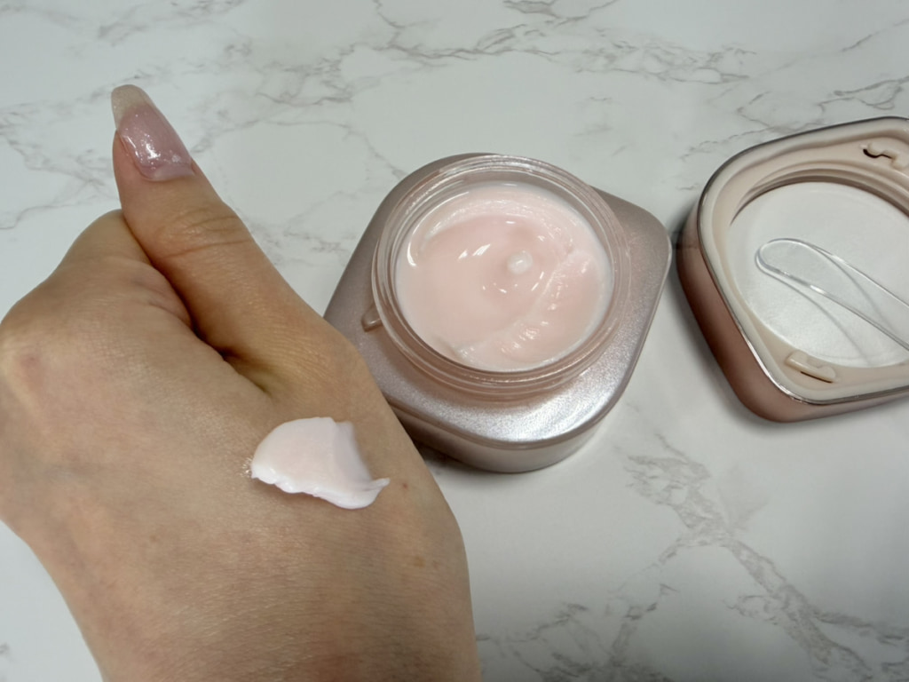 ミシャ グロウ スキンバーム（R）スウォッチ