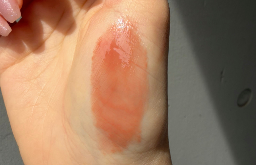 グラッシーバーム BE01 ナッツベージュ(リップバーム)