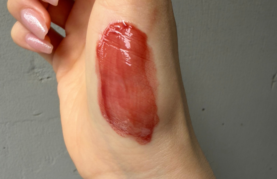 グラッシーボムティント BR02 ローズビーン(口紅)