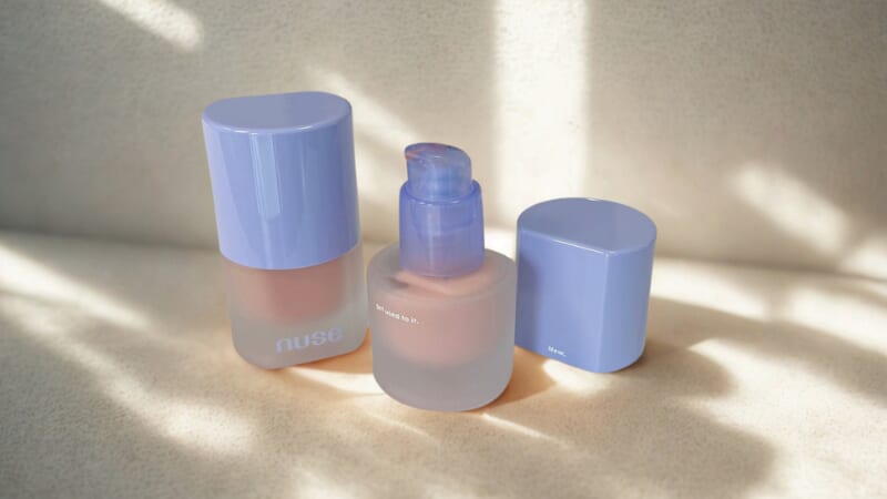 nuse リキッドケアチーク 自然光